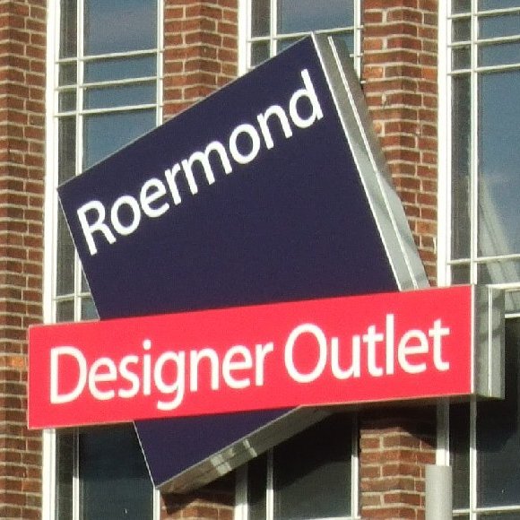 Roermond Outlet 荷兰打折村介绍