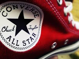 Converse Chuck Taylor All Star帆布鞋