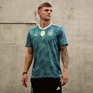 上月最新发布 ADIDAS 2018世界杯德国队客场球衣
