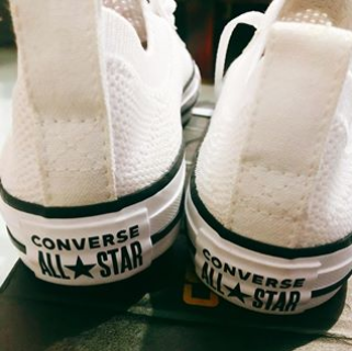 人人都有一双Converse！
