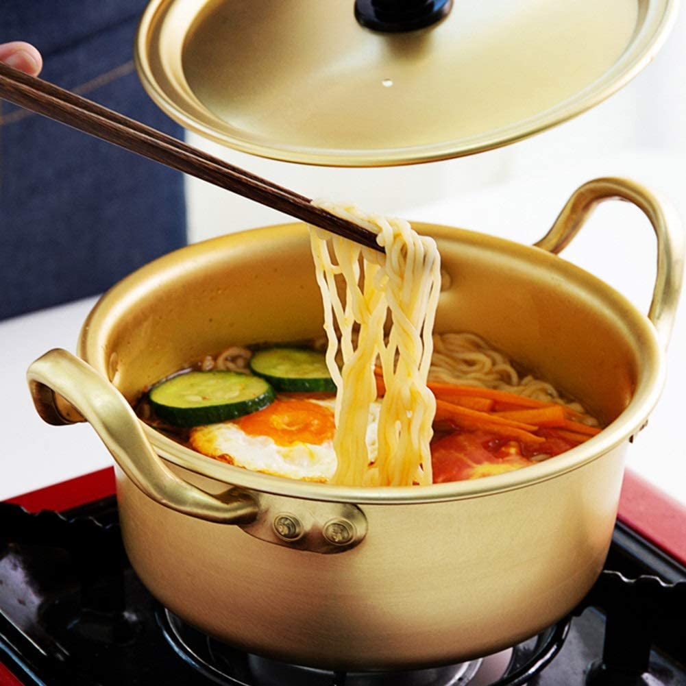 好吃的泡面就是要用美美的小锅子煮，才最美味呀！Solomi韩式拉面锅