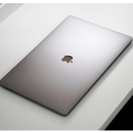 最完美的一款笔记本电脑 Apple MacBook Pro 16寸512GB内存 深空灰