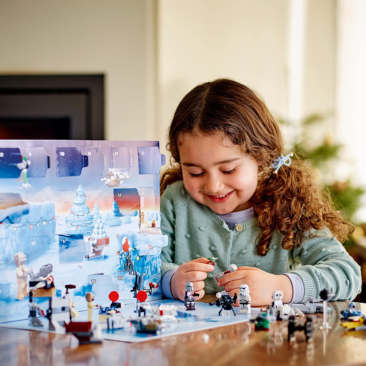 让星际迷在圣诞节到来前的每一天都幸福无比！Lego2021星球大战圣诞日历上线