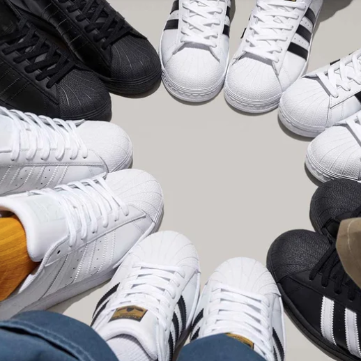 引领运动潮流 Adidas 男女及儿童服饰鞋履