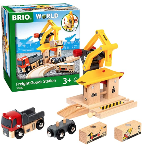 BRIO World 木制火车货运站玩具