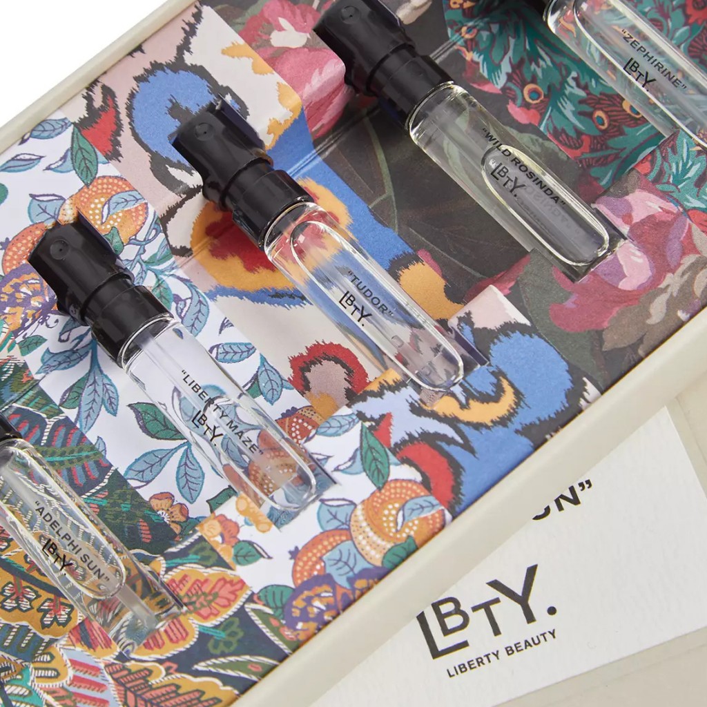 世界知名调香师联名打造！把艺术随身装在身边